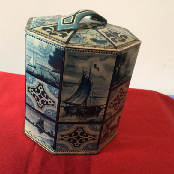 Vintage “Container Made in Western Germany” Tin 🩵 Blue White Windmills Sailboats - Picture 2 of 10